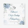 Zaproszenie na chrzest z niebieskimi hortensjami i srebrnym gołąbkiem